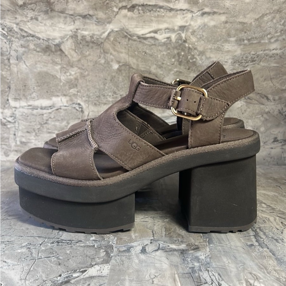 New Heights Platform Sandal (Women) - Picture 7 of 8